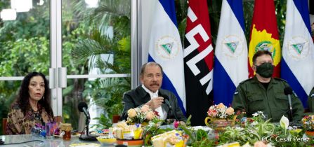 Fuerza Aérea: ¡Honor y Gloria de esta Nicaragua, Bendita y Siempre Libre !