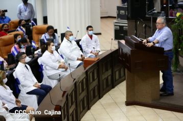 Medalla de Honor a Trabajadores de la Salud de Nicaragua, Guerros de Luz y Amor