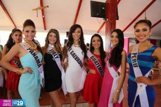 Candidatas a Miss Teen Universe visitan Puerto Salvador Allende