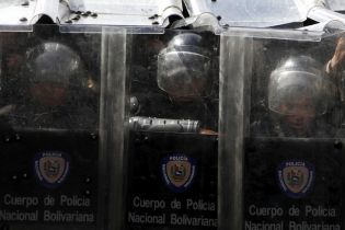 Derecha fascista provoca violencia en Venezuela