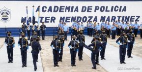 Policía Nacional saluda 41 aniversario de su constitución