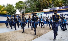 Policía Nacional saluda 41 aniversario de su constitución
