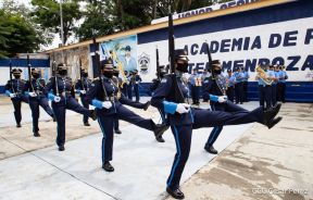 Policía Nacional saluda 41 aniversario de su constitución