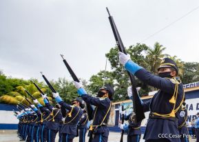 Policía Nacional saluda 41 aniversario de su constitución