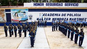 Policía Nacional saluda 41 aniversario de su constitución