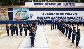 Policía Nacional saluda 41 aniversario de su constitución