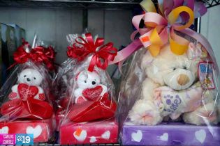 Románticos nicaragüenses celebran Día de San Valentín