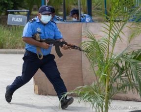 DOEP de la Policía Nacional realiza ejercicios demostrativos