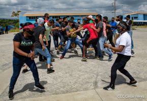 DOEP de la Policía Nacional realiza ejercicios demostrativos