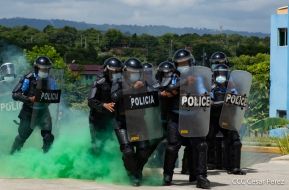 DOEP de la Policía Nacional realiza ejercicios demostrativos