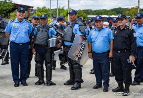 DOEP de la Policía Nacional realiza ejercicios demostrativos
