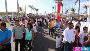 Parejas juran amor eterno en Ya Tu Boda 2014