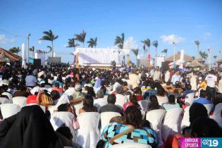 Parejas juran amor eterno en Ya Tu Boda 2014