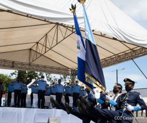 Ascenso en grados a miembros de la Dirección de Seguridad y Protección de Personalidades