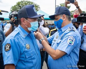 Ascenso en grados a miembros de la Dirección de Seguridad y Protección de Personalidades