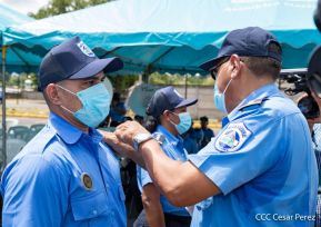 Ascenso en grados a miembros de la Dirección de Seguridad y Protección de Personalidades