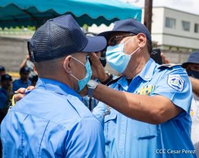 Ascenso en grados a miembros de la Dirección de Seguridad y Protección de Personalidades