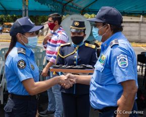 Ascenso en grados a miembros de la Dirección de Seguridad y Protección de Personalidades