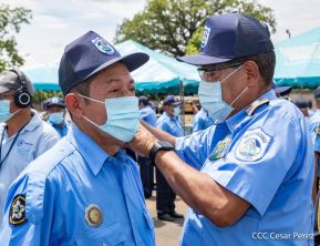 Ascenso en grados a miembros de la Dirección de Seguridad y Protección de Personalidades