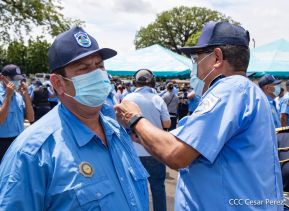 Ascenso en grados a miembros de la Dirección de Seguridad y Protección de Personalidades