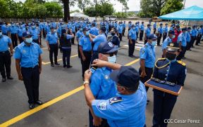 Ascenso en grados a miembros de la Dirección de Seguridad y Protección de Personalidades