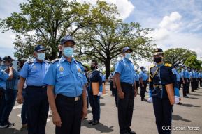 Ascenso en grados a miembros de la Dirección de Seguridad y Protección de Personalidades