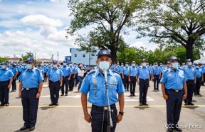 Ascenso en grados a miembros de la Dirección de Seguridad y Protección de Personalidades