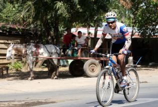 Rally Ciclístico "Ruta Sandino" en Niquinohomo