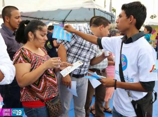 TECNOFEST 2014 promueve educación gratuita en Plaza de Colores