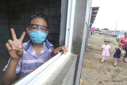 Gobierno de Nicaragua entrega 100 nuevas viviendas del programa Bismarck Martínez