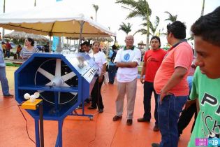TECNOFEST 2014 promueve educación gratuita en Plaza de Colores