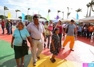 TECNOFEST 2014 promueve educación gratuita en Plaza de Colores