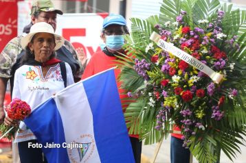 Nicaragua rinde homenaje a héroes y mártires de Octubre Victorioso