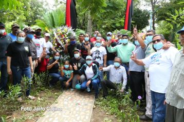 Nicaragua rinde homenaje a héroes y mártires de Octubre Victorioso