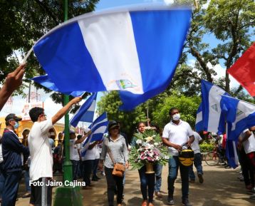 Nicaragua rinde homenaje a héroes y mártires de Octubre Victorioso