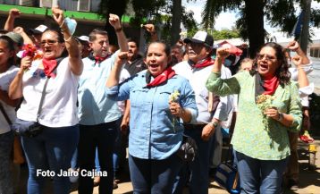 Nicaragua rinde homenaje a héroes y mártires de Octubre Victorioso