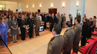 Daniel impone ascenso en grados al Inspector General y al Jefe del Estado Mayor del Ejército de Nicaragua