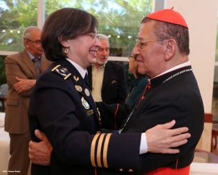 Daniel impone ascenso en grados al Inspector General y al Jefe del Estado Mayor del Ejército de Nicaragua