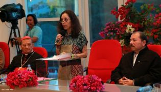 Daniel impone ascenso en grados al Inspector General y al Jefe del Estado Mayor del Ejército de Nicaragua