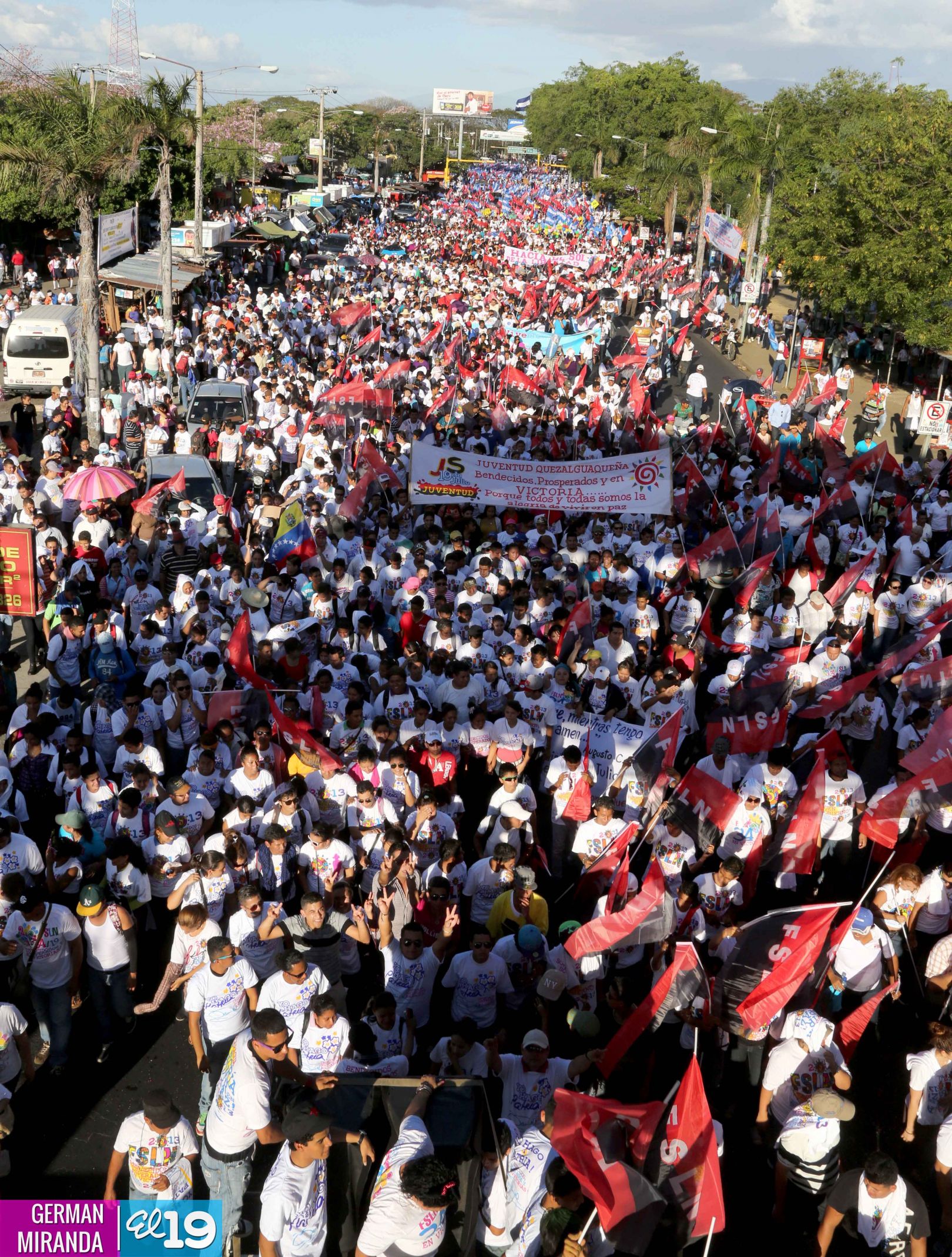 Juventud realiza caminata en honor al General Sandino