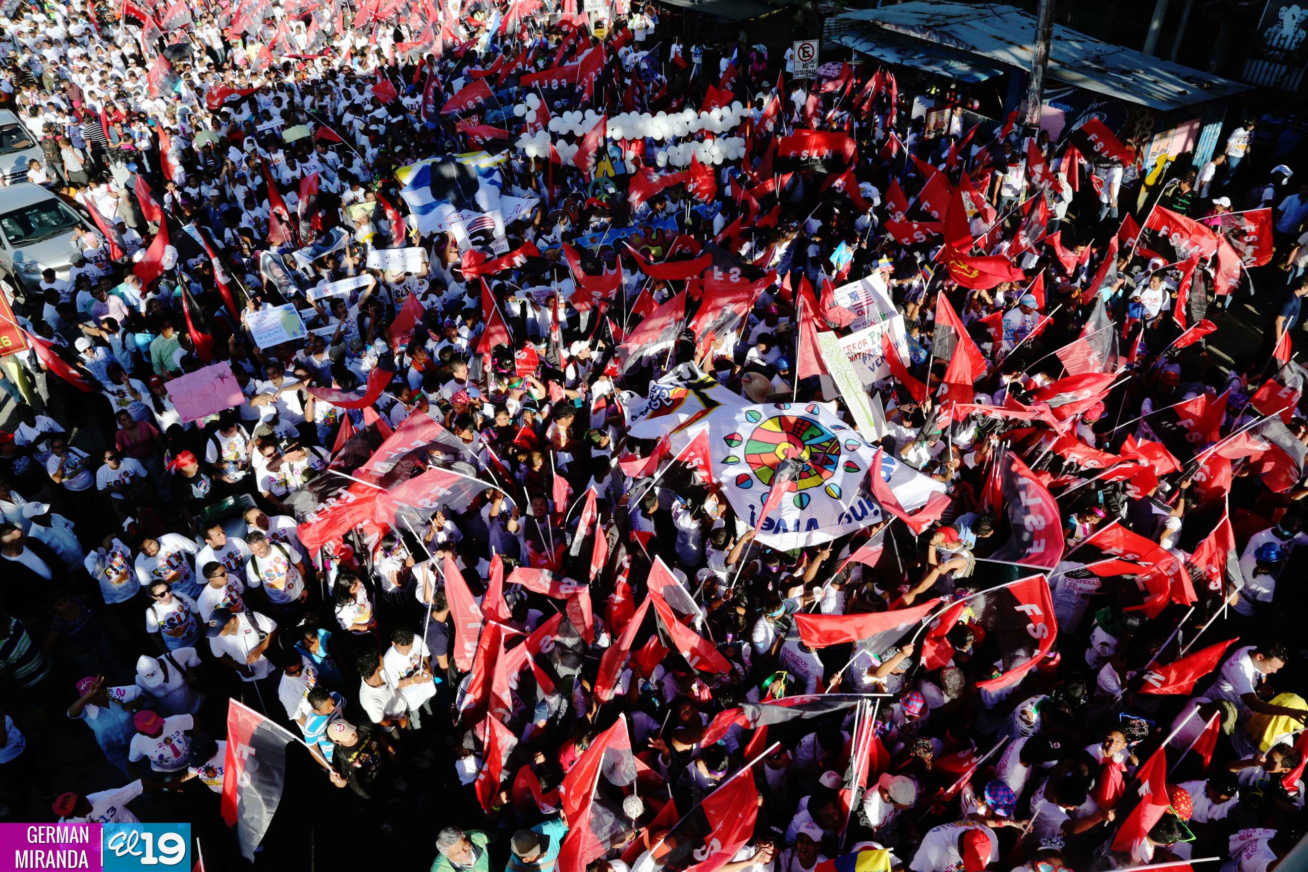Juventud realiza caminata en honor al General Sandino