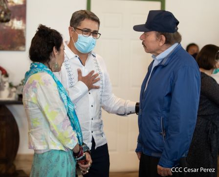 Así fue el encuentro del Presidente Daniel  y la Compañera Rosario con el Presidente de Honduras