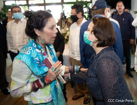 Así fue el encuentro del Presidente Daniel  y la Compañera Rosario con el Presidente de Honduras