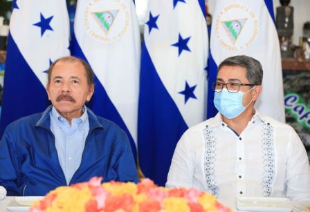 Así fue el encuentro del Presidente Daniel  y la Compañera Rosario con el Presidente de Honduras