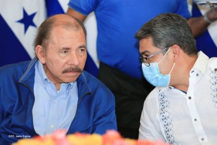 Así fue el encuentro del Presidente Daniel  y la Compañera Rosario con el Presidente de Honduras