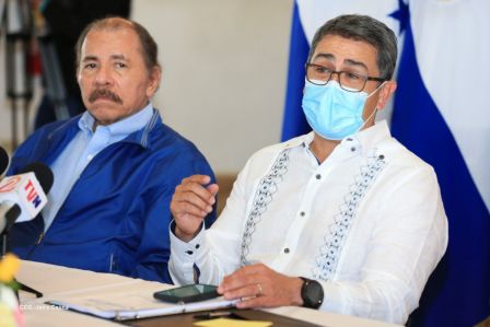 Así fue el encuentro del Presidente Daniel  y la Compañera Rosario con el Presidente de Honduras