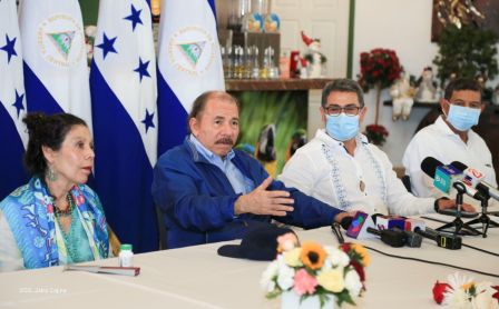 Así fue el encuentro del Presidente Daniel  y la Compañera Rosario con el Presidente de Honduras