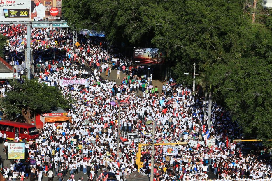 Juventud realiza caminata en honor al General Sandino (FOTOS AÉREAS)