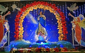 Inauguran Altares, Feria a la Purísima y Navidades Familiares en la avenida de Bolívar a Chávez