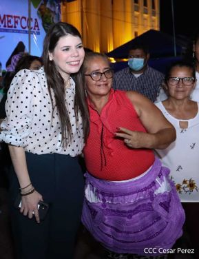 Feria del Comercio Navideño 2020 en Managua